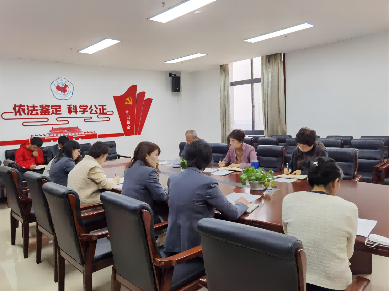 市医鉴中心党支部传达学习委党委 2022年度党建和党风廉政建设述职评议工作会议精神